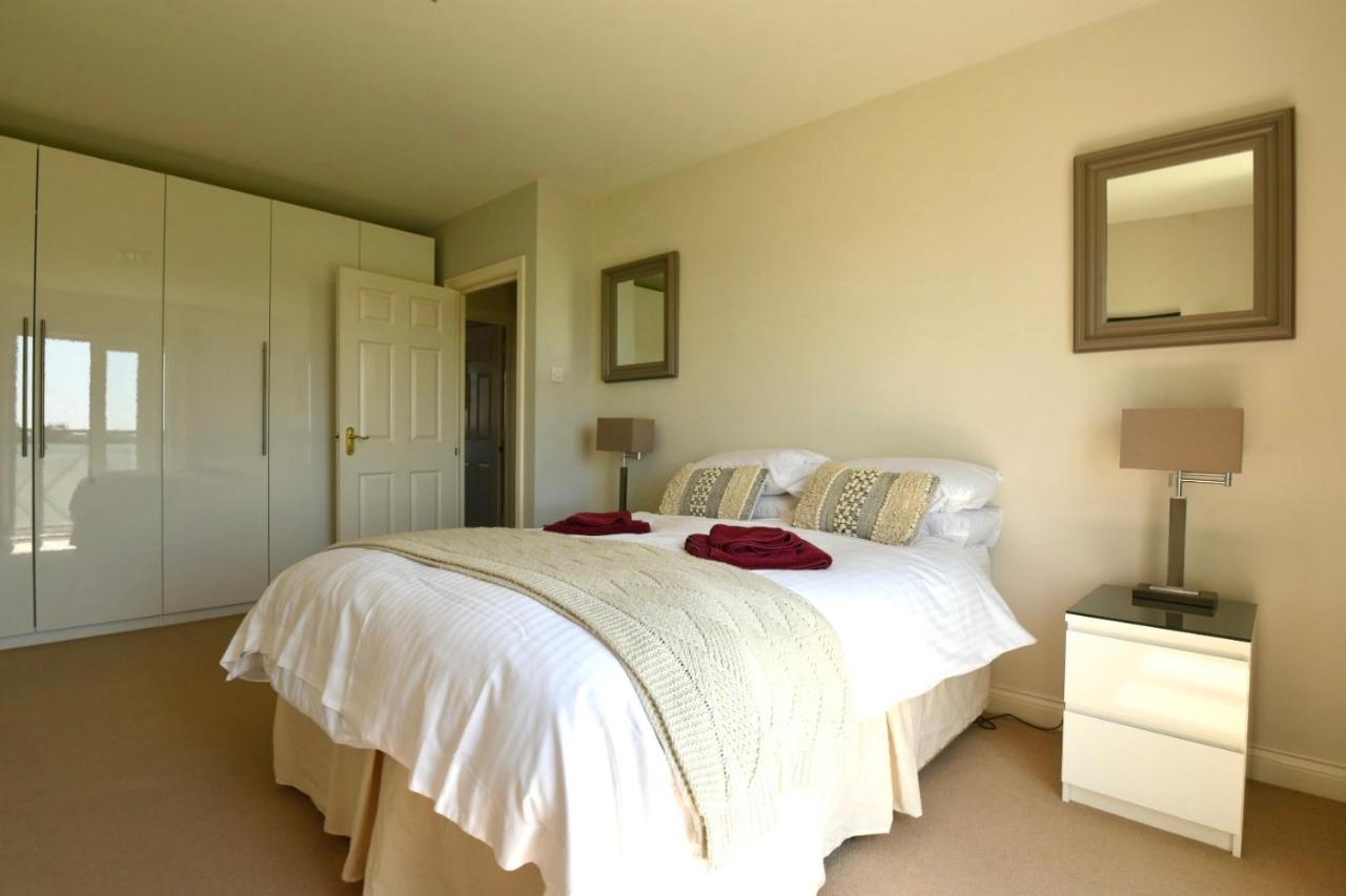 47 Wetherby Way, 3 Bedrooms, Sleeps 6, Easy Walk To Town, Parking, Self Catering, Great View Stratford-upon-Avon Esterno foto